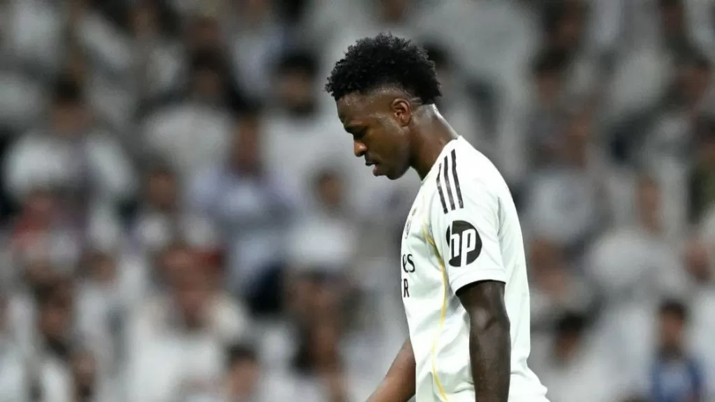 alce el mal desempeño madridista, afición del Real Madrid pide vencer a Vinicius Jr.