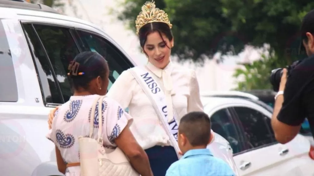 Fátima Bosch lleva esperanza y solidaridad a Tabasco