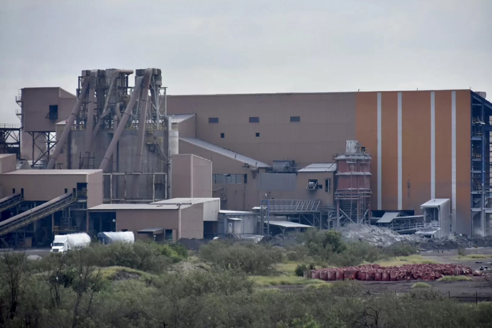 El precio base de AHMSA será del 75% de su valor real