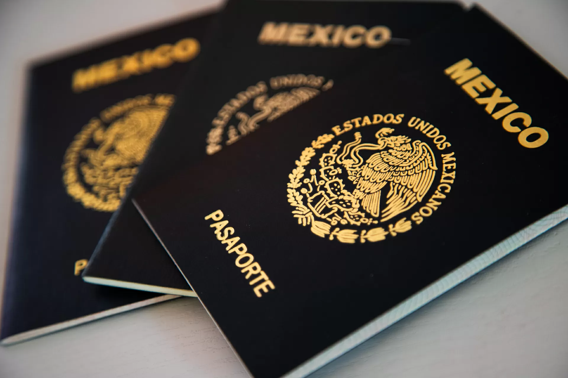 Persisten fallas en alza y saturación para trámite de pasaportes en oficinas de Monclova
