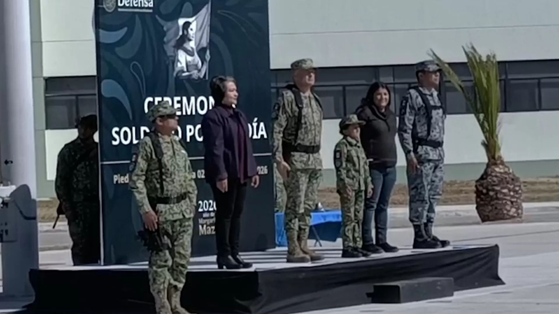 Soldado por Un Día, un órbita por el 12/o Regimiento de Caballería Motorizada