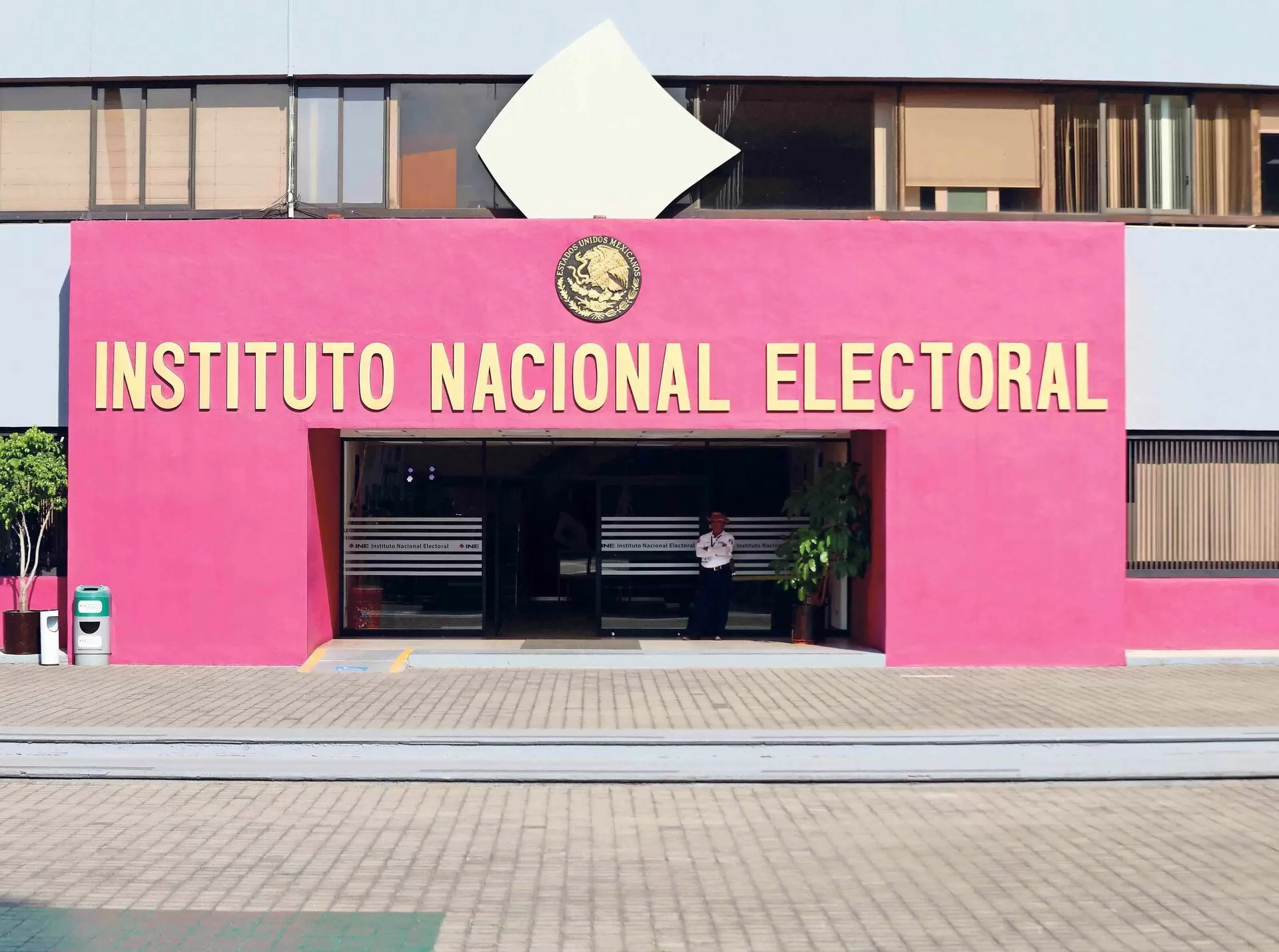 INE pide ser tomado en cuenta para Reforma Electoral