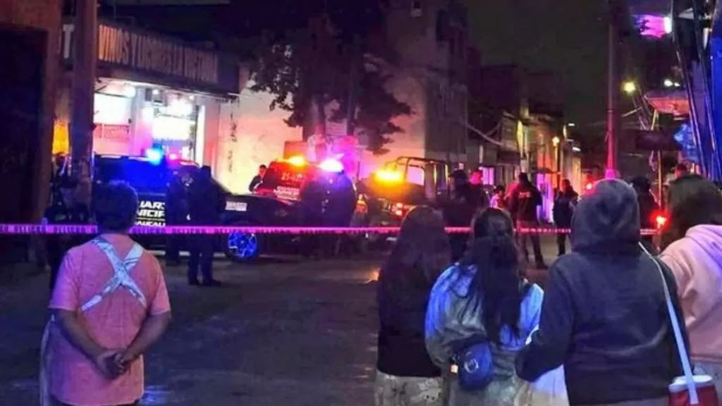 Se desata el chamuco en Naucalpan, matan a padre e hijo tras espina riña