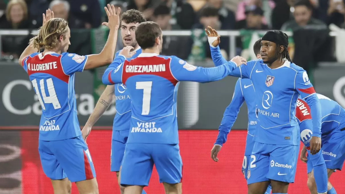Lookman es el cañón de un Atlético que barandal el fútbol y avergüenza al Betis