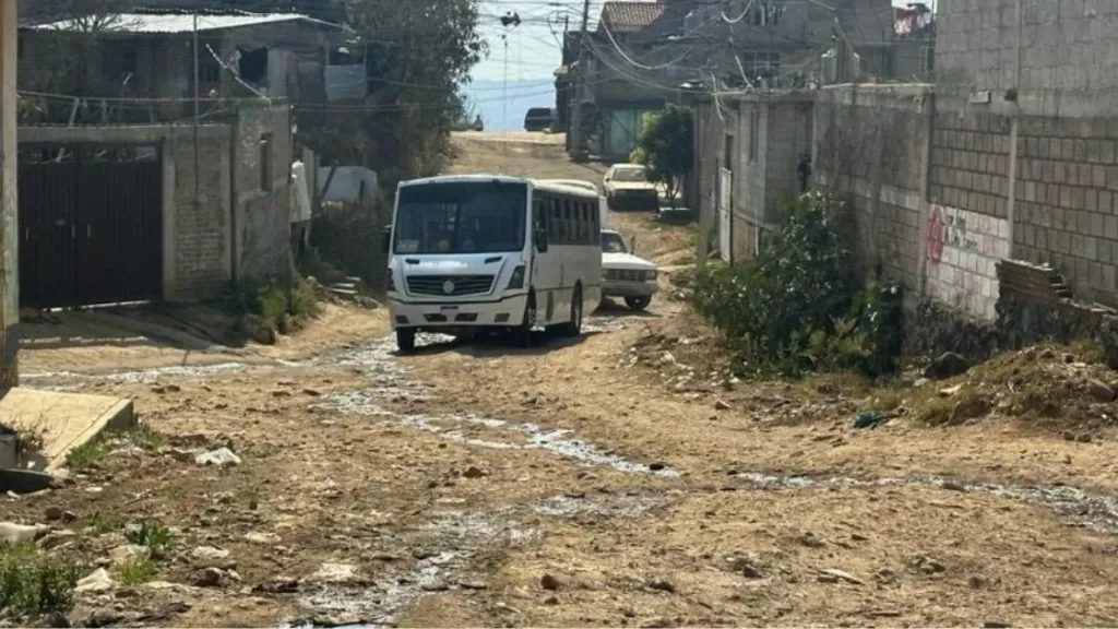 Piden hecho pública en el municipio de La Paz por avenidas intransitables