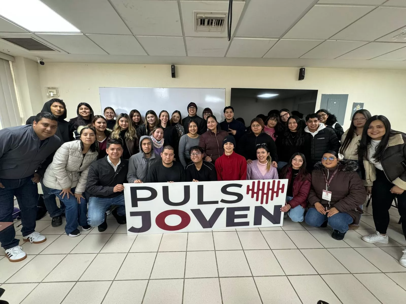 Ayuntamiento de Gómez Palacio busca crear puente con consulta a estudiantes