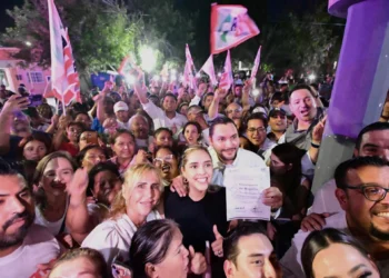 Recibe Carlos Villarreal constancia de mayoría como alcalde electo de Monclova