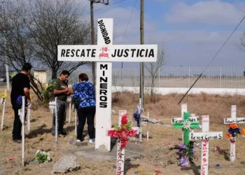 Tras 18 años, localizan 13 restos óseos en mina Pasta de Conchos