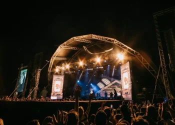 “La Música: Arte Universal que Trasciende Fronteras”