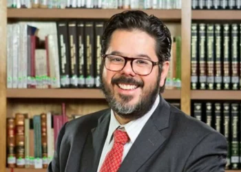 ¿Quién es Rodrigo de la Peza, juez que hizo irritar a la Secretaría de Gobernación y el Tribunal Electoral?