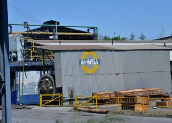 ‘Sigue el Gobierno Federal cruzado de brazos ante la quiebra de AHMSA’