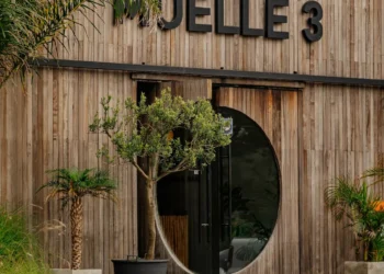 “La Economía: Impacto y Posibilidades en la Sociedad Actual”