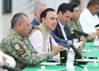 Manolo Jiménez destaca como individuo de los mejores gobernadores del país