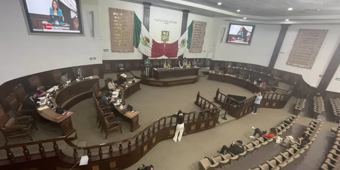 Aprueban convocatoria para ocupar la titularidad de la Fiscalía General del clase