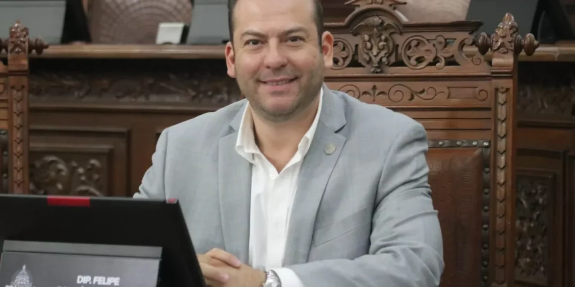 Solicitan asesoría a comerciantes locales en exportación e importación de productos