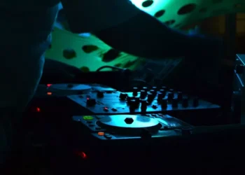 “La música: una poderosa forma de expresión humana”