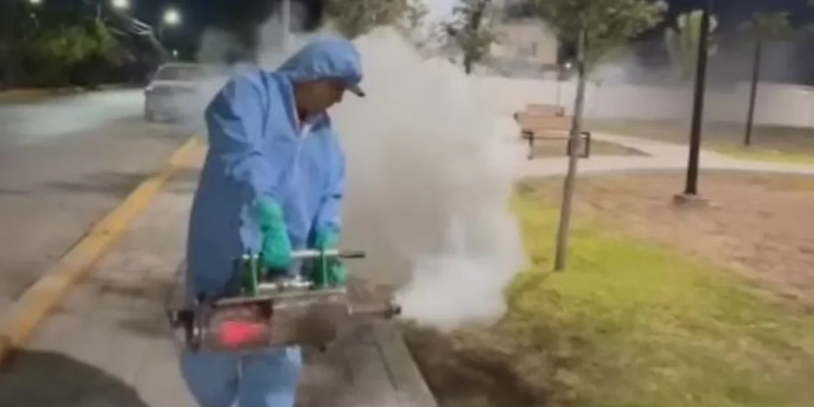 Monclova intensifica fumigaciones para prevenir brotes de dengue