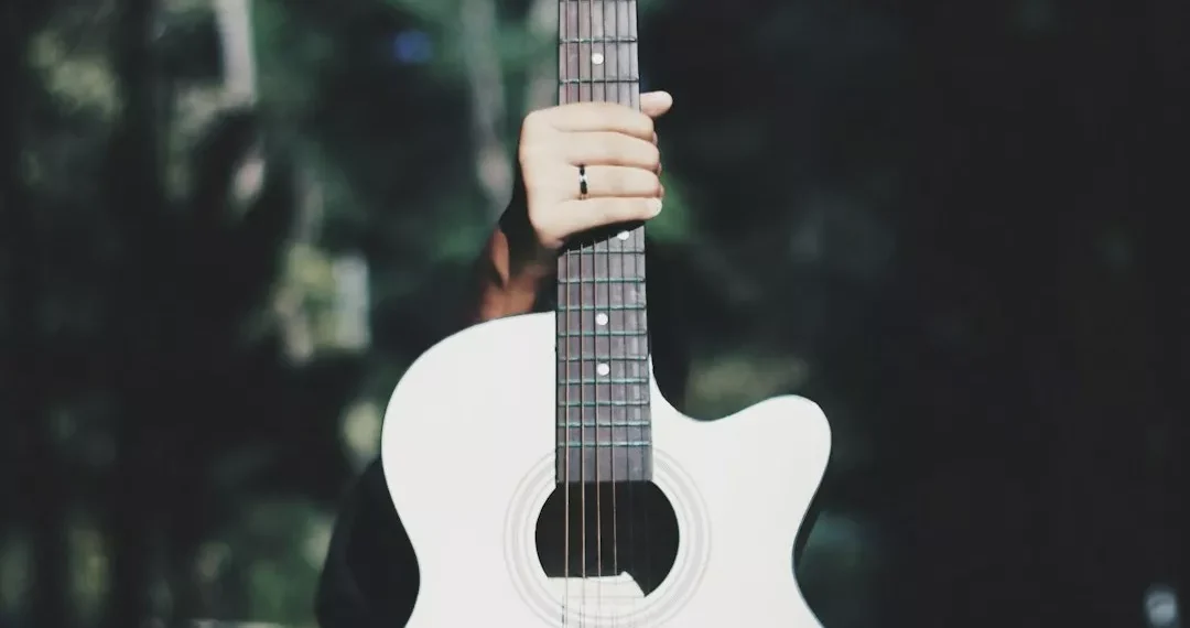 “El poder de la música: emociones, conexión y viaje”