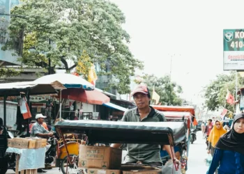“Experiencias positivas: claves del éxito económico”