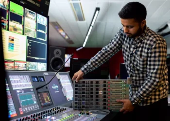 “La revolución tecnológica y su impacto en nuestras vidas”