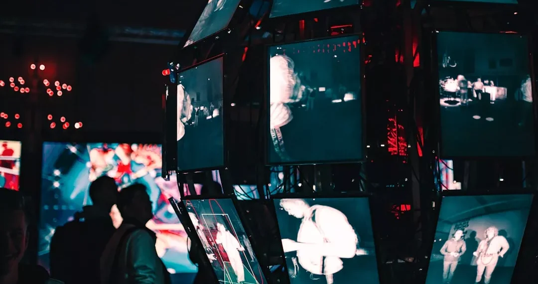 “La revolución tecnológica: de la rueda a internet”