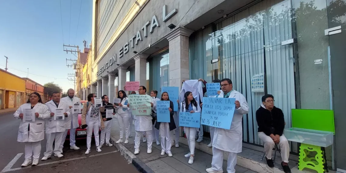 Reasignan a residentes del IMSS; no irán a Sinaloa