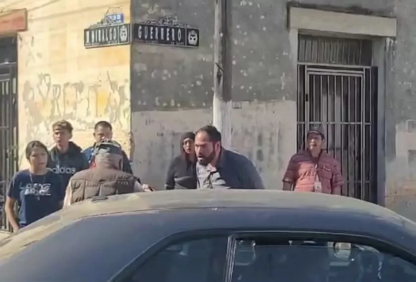 Descontrolado propietario de mascota atropellada, golpeo e hirió a un adulto mayor