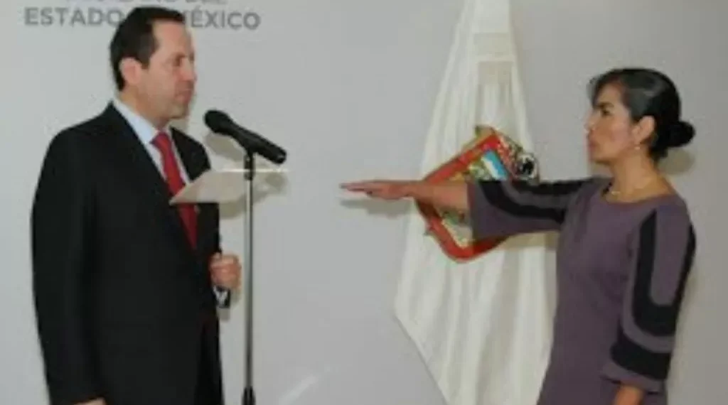 Ex funcionaria ligada a desvío de recursos busca ser ministra