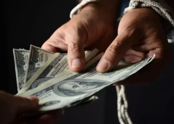 “Francisco Lino Ramirez: Impulsando la Economía en Caracas”