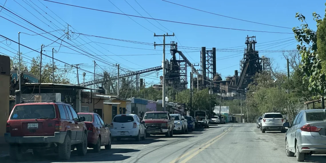 Sheinbaum y gobernador de Coahuila arman ruta para rescatar AHMSA