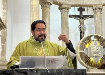 Monseñor Néstor Martínez llama a perdonar y amar