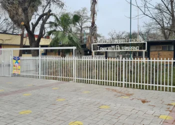Desoladas las escuelas en Piedras Negras por bajas temperaturas
