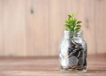 “El poder de las finanzas: alcanza tus metas y sueños”