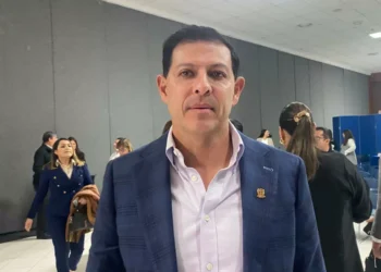 Detienen a tres por daños a la Rectoría de la UAdeC