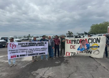 Ex obreros de AHMSA advierten posible estallido social