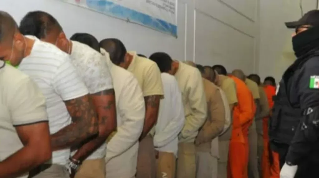 Ganan en muertes cárceles estatales