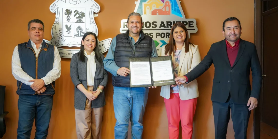 En Ramos Arizpe impulsan capacitación a jóvenes y profesionistas