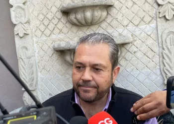 Empresarios locales becarán a estudiantes en Ramos Arizpe