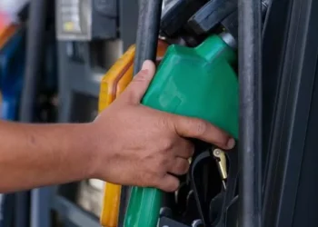 Gasolineros proponen subsidio para fortalecer la economía