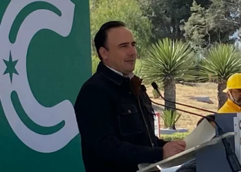 Desmiente Manolo Jiménez utilización de gas lacrimógeno en el Congreso; ‘eran extinguidores’