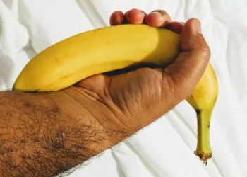 4 ejercicios para agrandar el pene y algunos consejos de seguridad