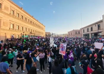 Controversia en Saltillo por dos marchas 8M de feministas y grupos trans