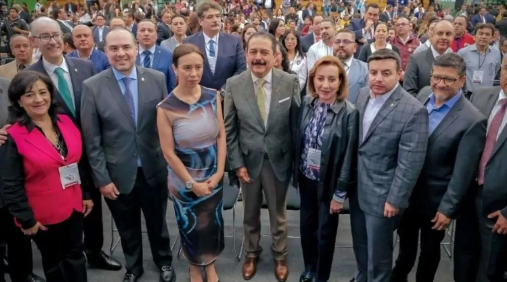 Quinto Foro Regional en el Estado de México: Hacia una mandamiento de Educación Media Superior