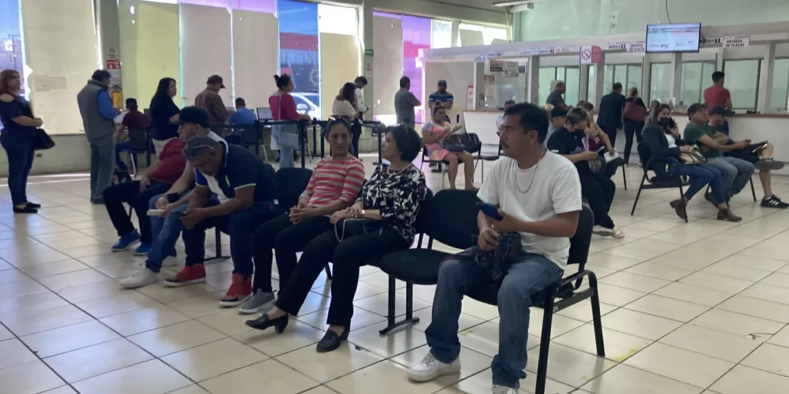 Descartan operativos por placas vencidas en Coahuila; aplicarán recargos