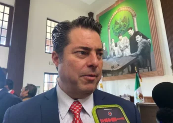 Coahuila está apto para afrontar posibles desafíos económicos: Enrique Martínez