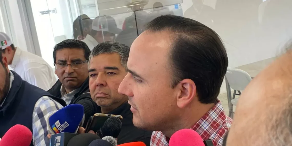 Manolo Jiménez ofrece incentivos a Trinity riel en Sabinas, tras paro de operaciones