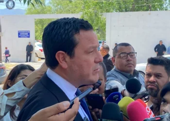 Hay 17 denuncias de policías al 911; despliega FGE a 90 elementos estatales en Torreón