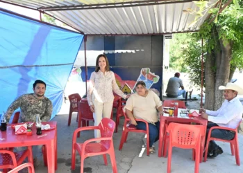 Invita alcaldesa de Frontera a disfrecorridor el corredor gastronómico en la recorrido del Desierto