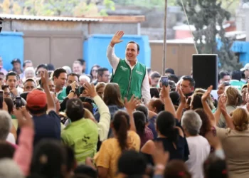 Manolo Jiménez entre los tres gobernadores mejor evaluados de México