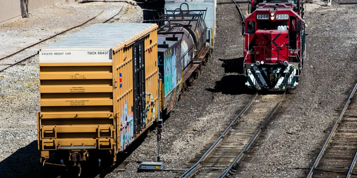 ¿Qué avances se tienen del tren para pasajeros Saltillo-Nuevo Laredo?